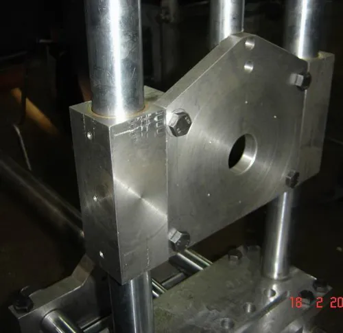 Flying Saw 9